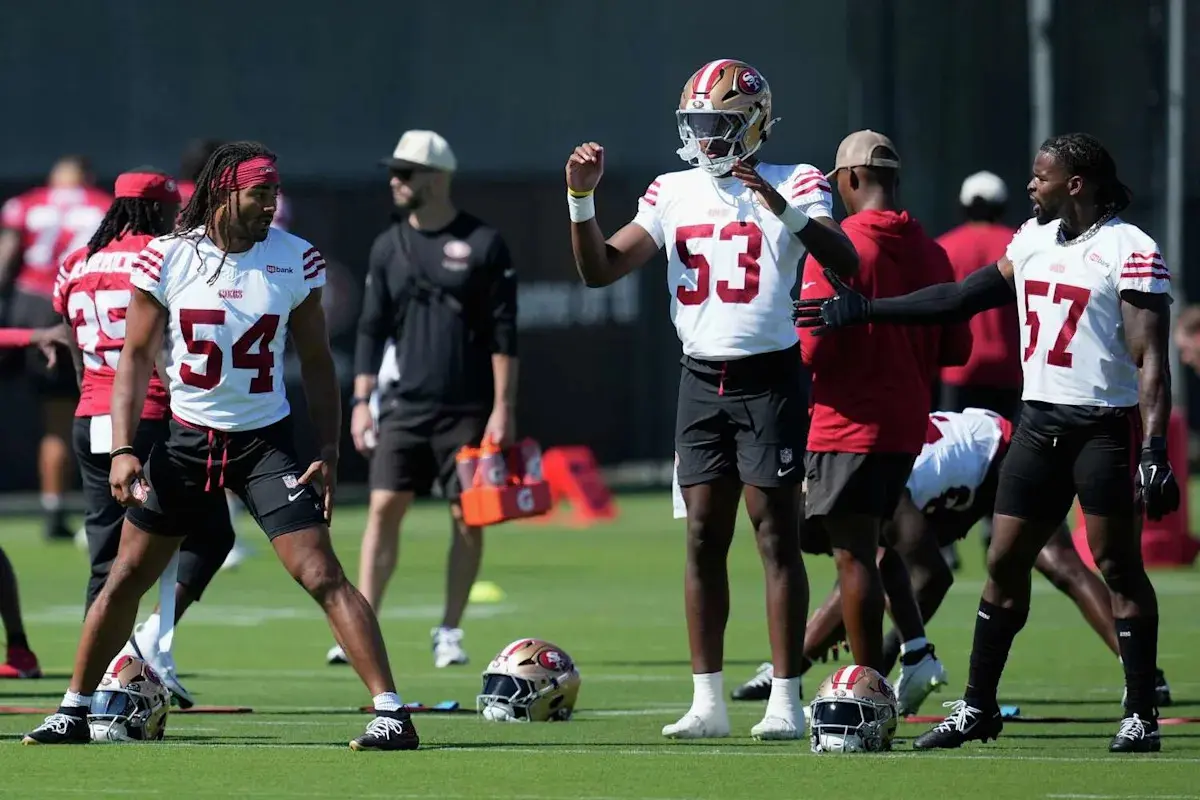 49ers' Fred Warner, Dre Greenlaw stir up trouble at first padded practice