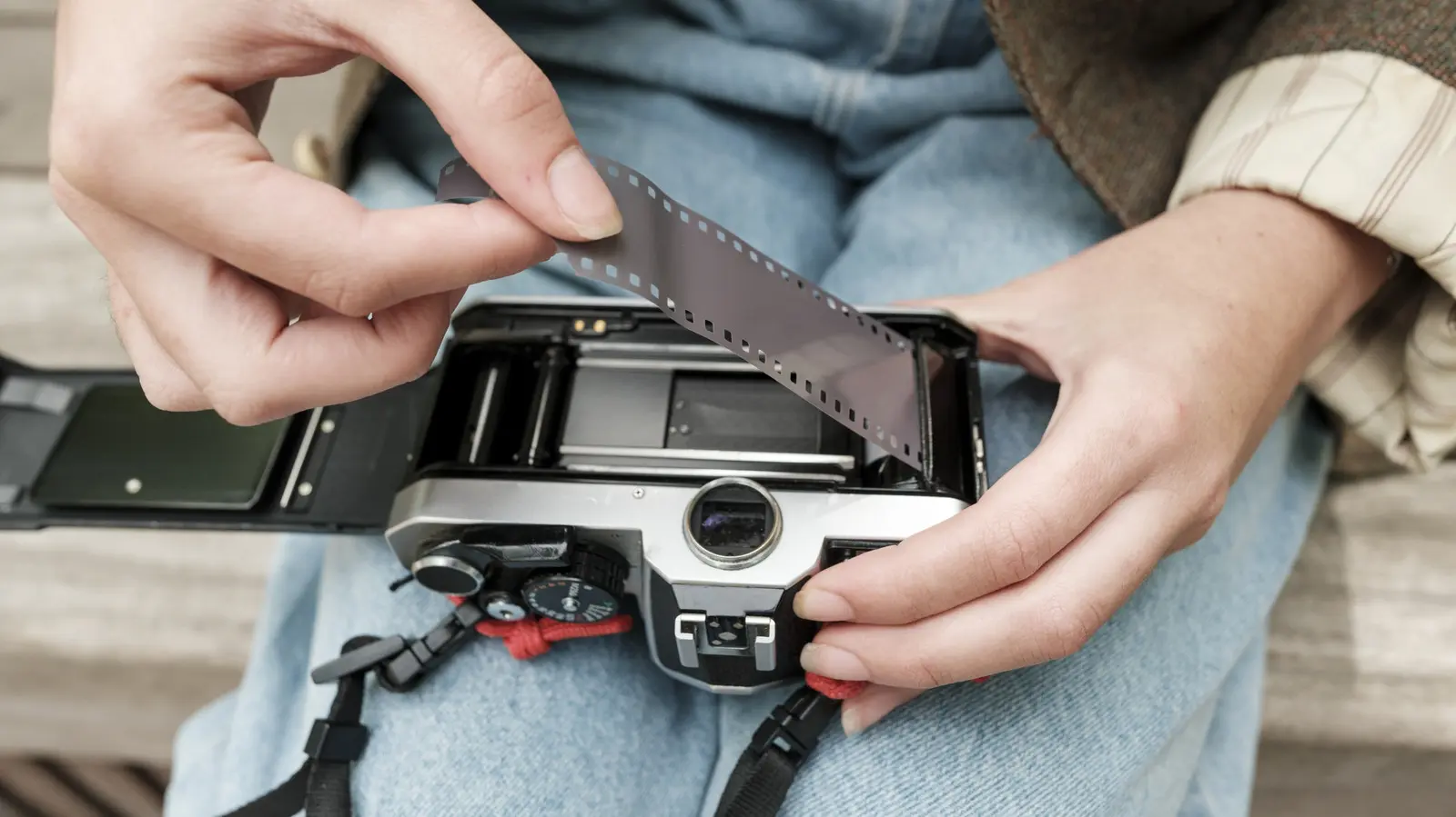 4 Tech Brands That Used To Make Cameras – But Don't Anymore